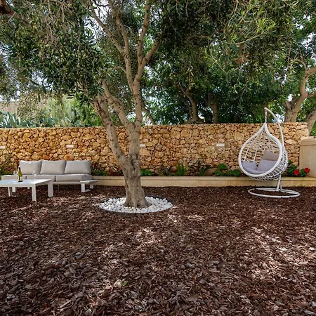 Bed & Breakfast Bliss Boutique Living 4*