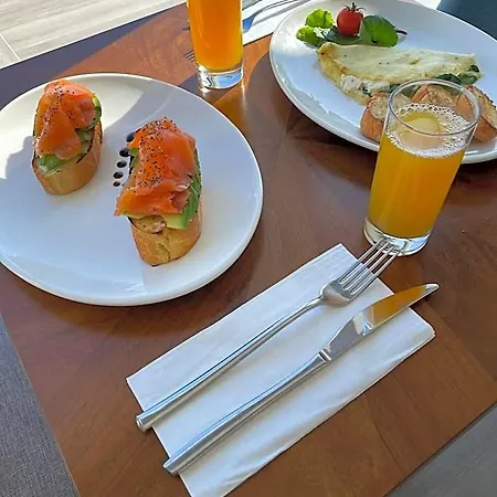 Bliss Boutique Living לינה וארוחת בוקר