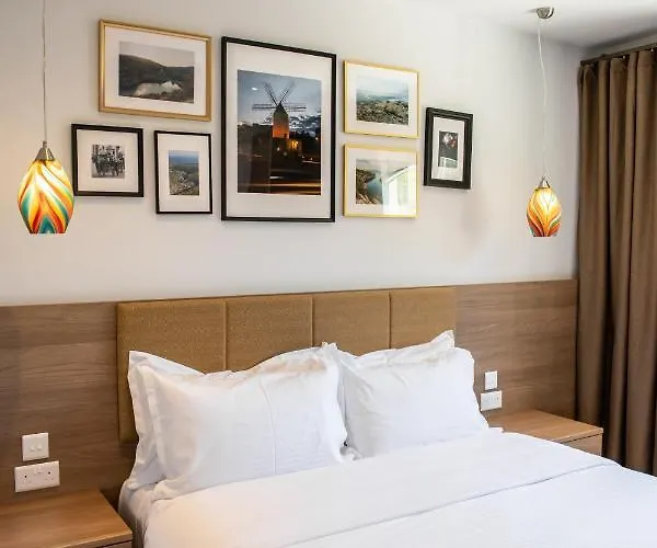 Bliss Boutique Living 4* Xagħra