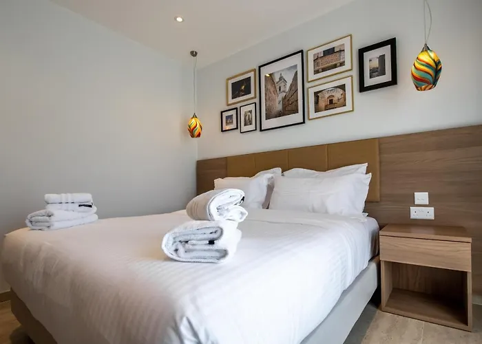 Bliss Boutique Living 4*