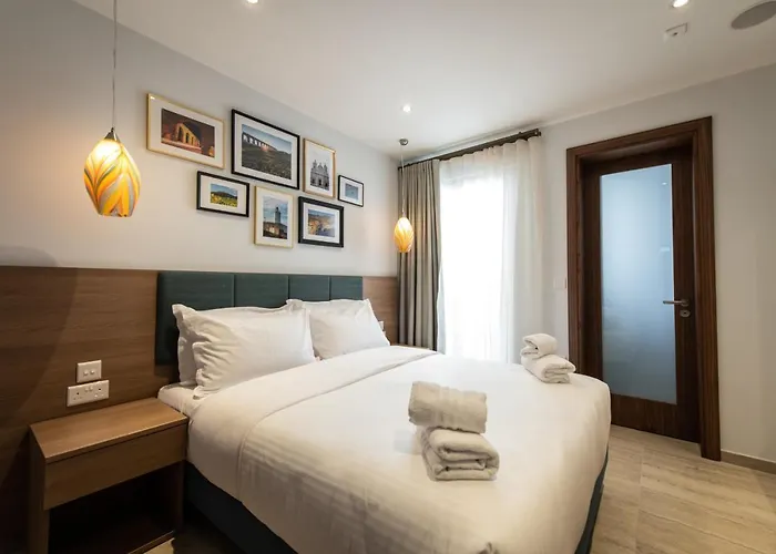 Bliss Boutique Living 4*