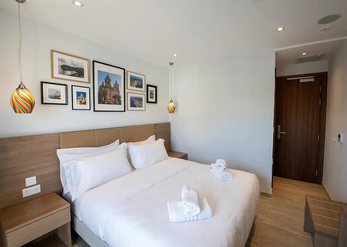 Bliss Boutique Living 4*